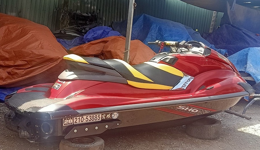 Địa chỉ website để tham các jetski cũ giá rẻ duthuyencaocap.com - liên lạc số 090 979 0805 thông qua điện thoại trực tiếp Whatsapp hoặc Zalo 